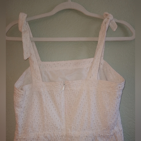 Express Coquette Girl Eyelet Lined Adjustable Bow Tie Straps Shift Mini Sundress - Picture 5 of 6